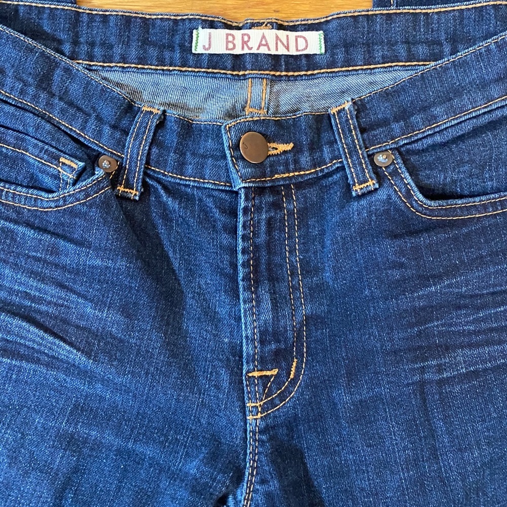 J. Brand Blue Jeans Size 28 - Picture 5 of 16